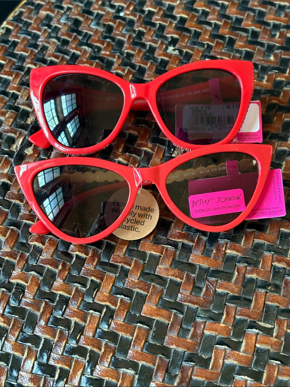 Betsey Johnson Red Cat Eye with Pearl and Red Rhinestone Sunglasses 2 Pair - Picture 8 of 8